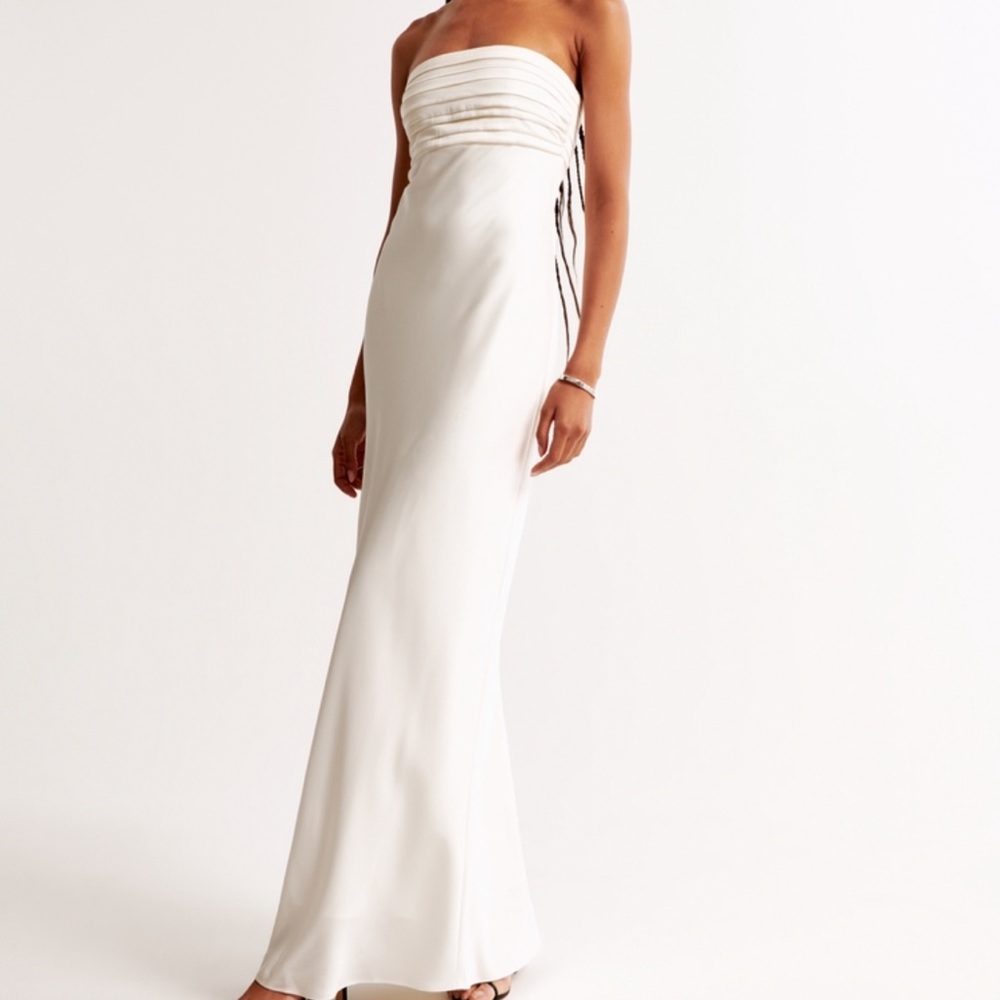Abercrombie & Fitch White Strapless Dress
